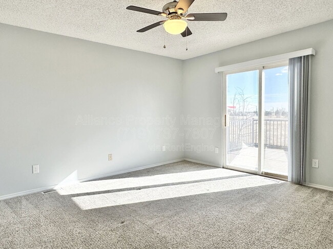 Building Photo - 3465 Kirkwood Dr