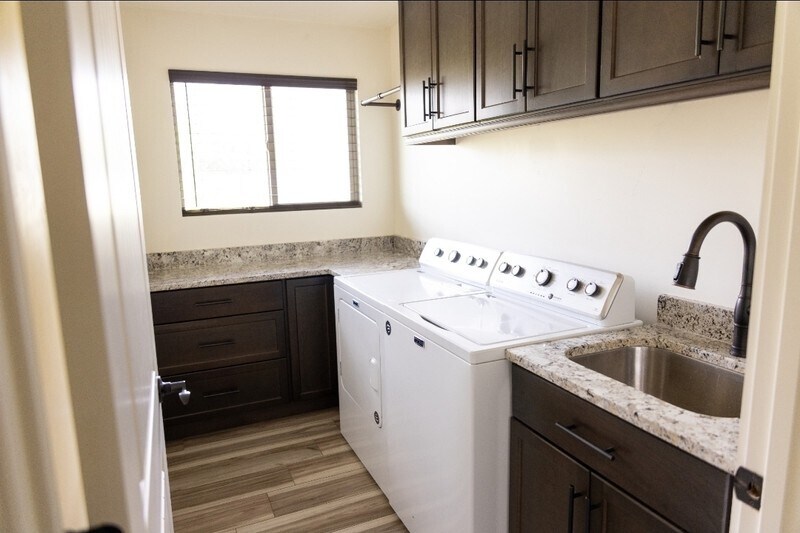 Building Photo - 757 N 100 E