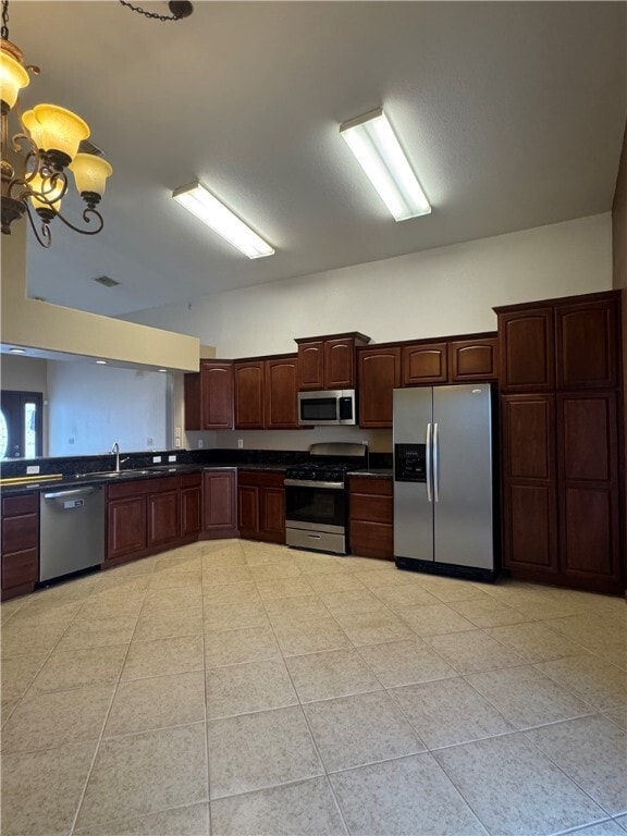 Building Photo - 4402 Cll Viveza