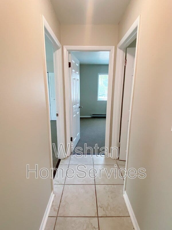 Building Photo - 202 Charleston Blvd