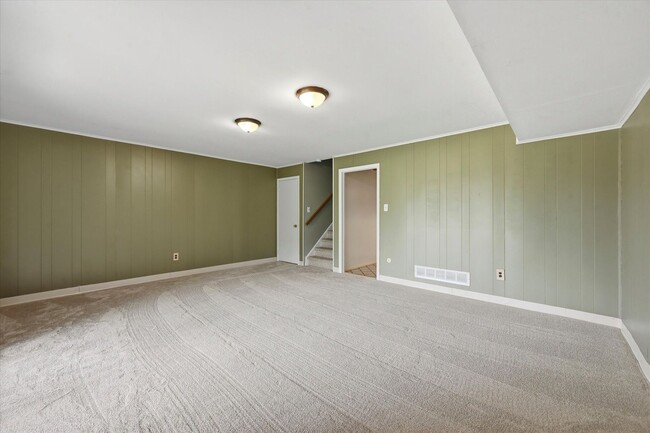 Building Photo - 3 Bed | 2.5 Bath Townhome in Wedgewood Estates – Available Now!