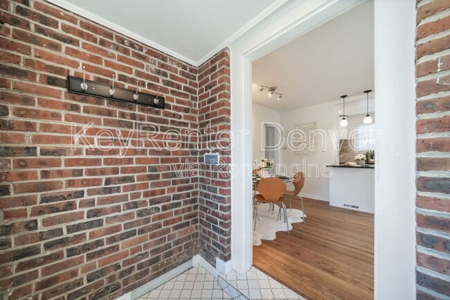 Building Photo - 7275 E 8th Ave