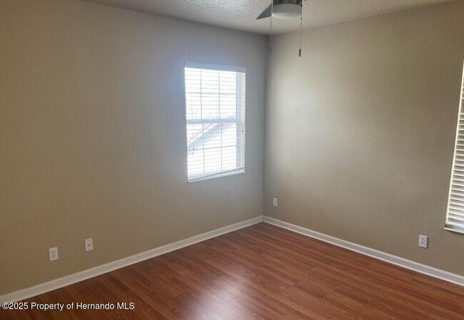 Building Photo - 1079 Purple Flower Ct