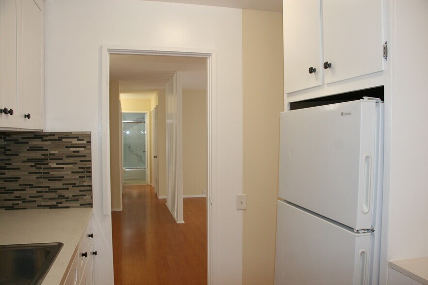 Building Photo - 3815 Harrison St