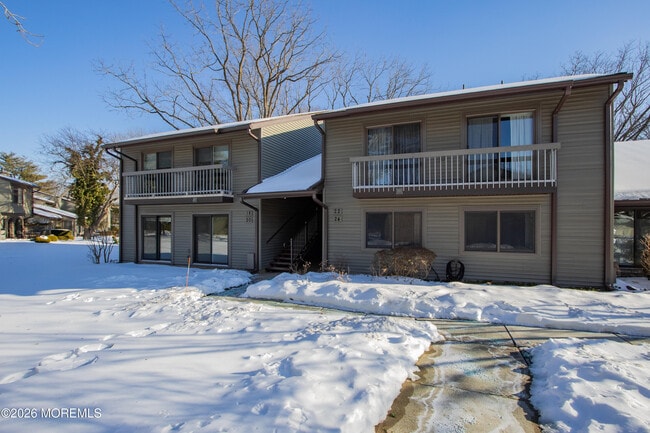 Building Photo - 24 Danbury Ct