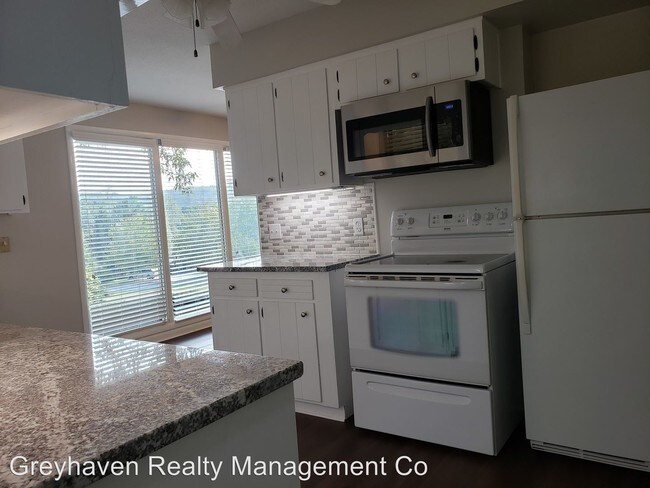 Building Photo - 3 br, 2.5 bath House - 4461 Suhrie Rd