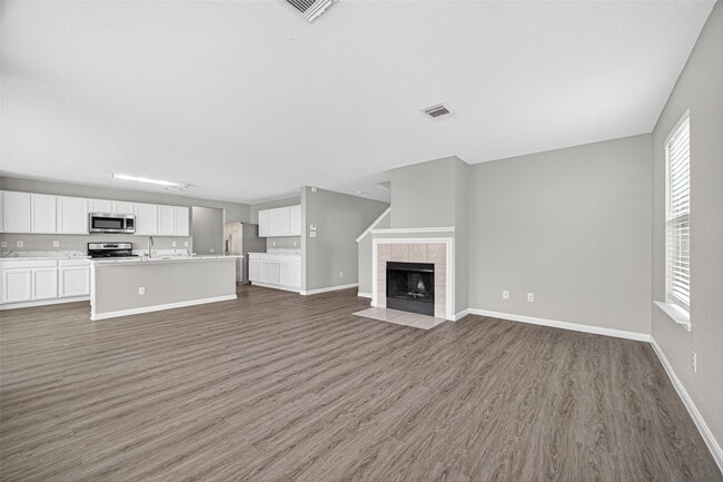 Building Photo - 15826 Kings Cypress Ln