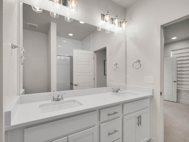 Building Photo - $2,350 - 2 Bed, 2.5 Bath Townhome in Broom...