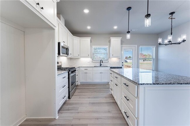 Building Photo - 2312 John W Montgomery Cir