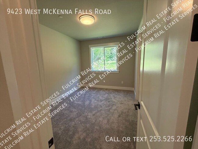 Building Photo - 9423 McKenna Falls Rd W