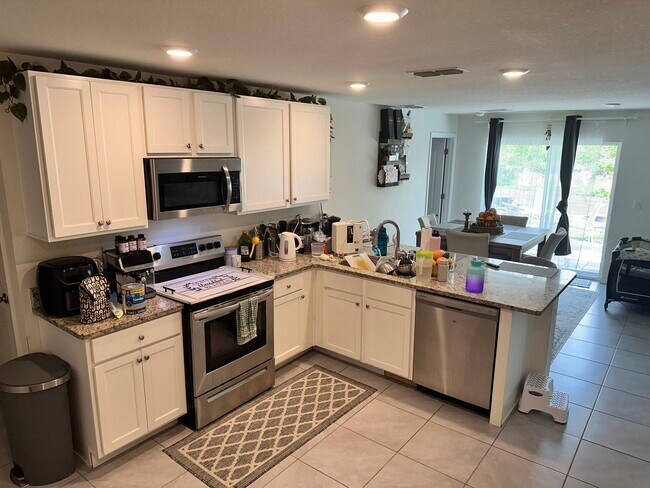 Building Photo - 531 Nardello Dr