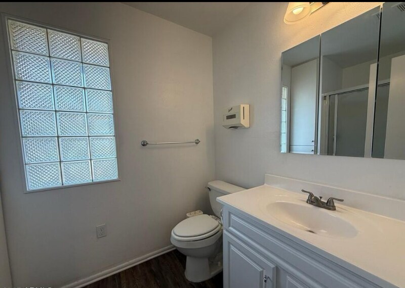 Building Photo - 11189 W Cameo Dr