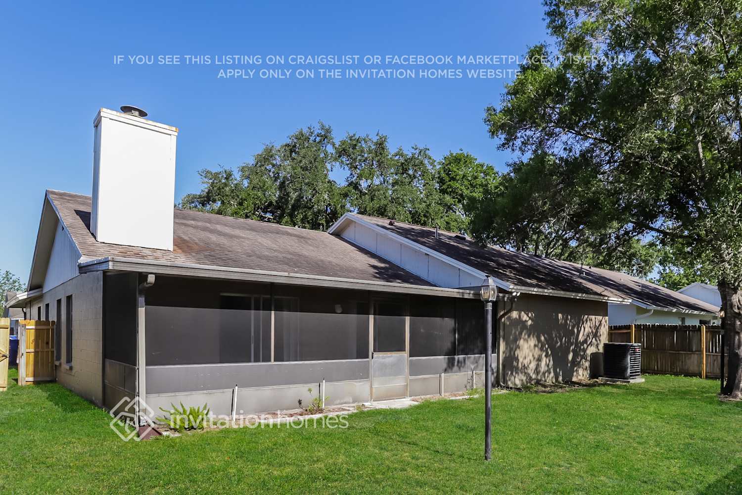 Building Photo - 1624 Gardner Dr