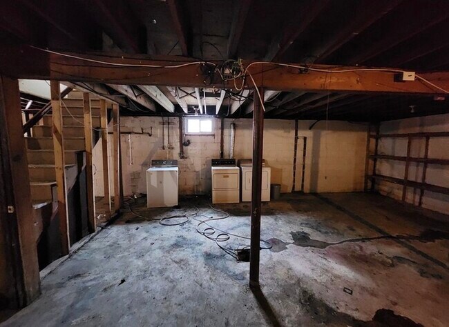 Building Photo - 139 Juliustown Rd
