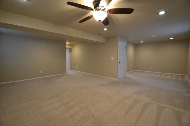 Building Photo - 12307 Sleeping Bear Rd