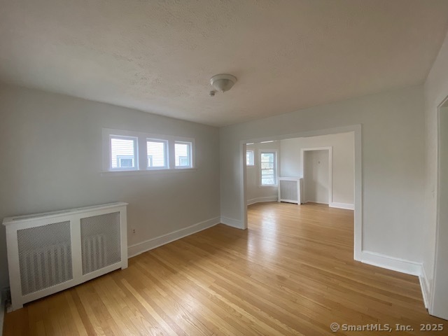 Building Photo - 109 Evergreen Ave