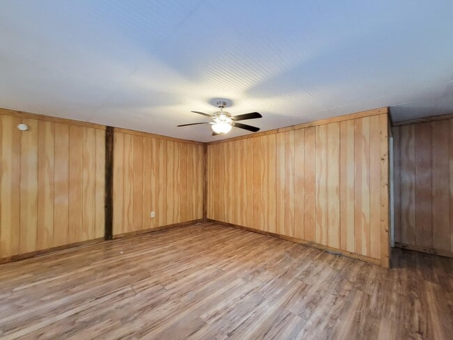 Building Photo - 20272 Forest Woods Ln