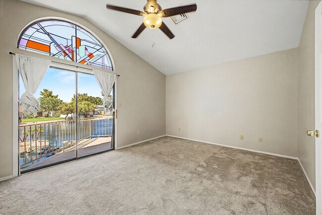 Building Photo - 184 S Willow Creek St