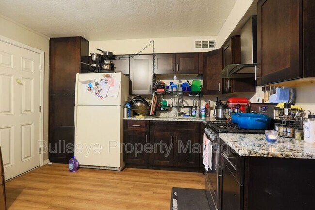 Building Photo - 3308 N 66th St