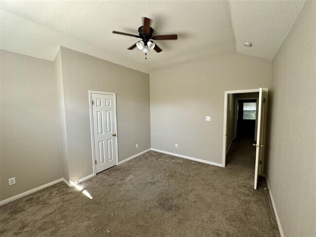 Building Photo - 1507 Avery Elissa Ln