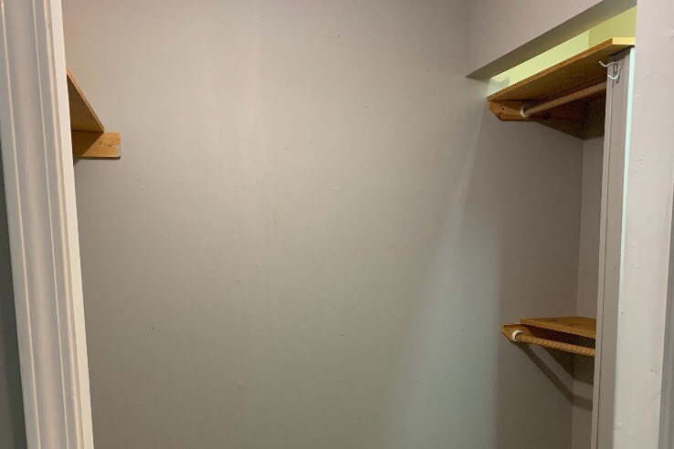 More Closet Space - 1740 Brompton Square