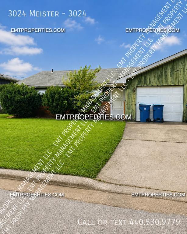 Building Photo - 3024 Meister-3024