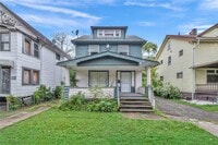 Building Photo - 3598 E 108th St