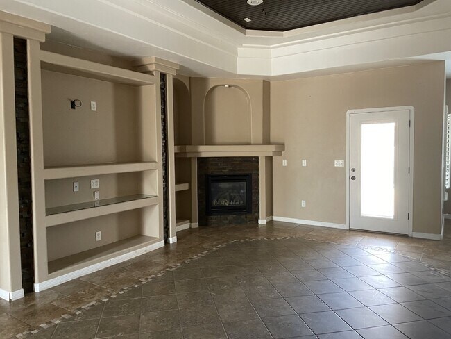 Building Photo - 3132 Tunnel Point Way