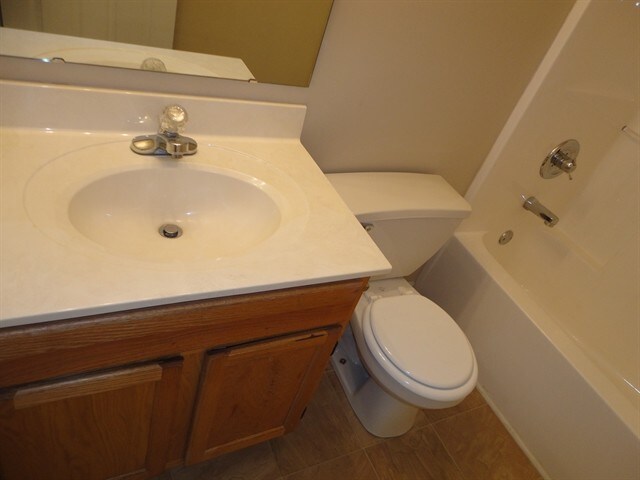 Building Photo - 7230 English Birch Ln