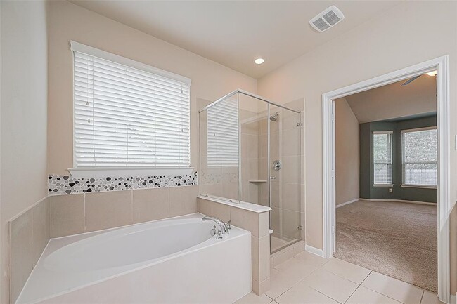 Building Photo - 3580 Falcon Way