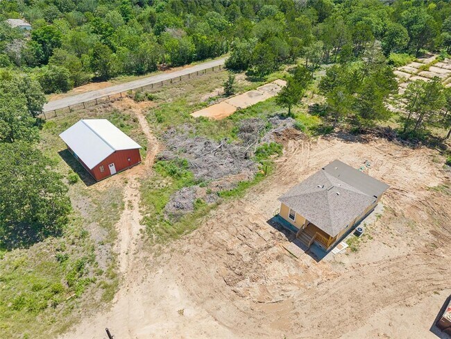 Building Photo - 255 Foothill Rd