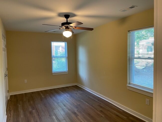 Building Photo - Neat Renovated House off Garner Rd