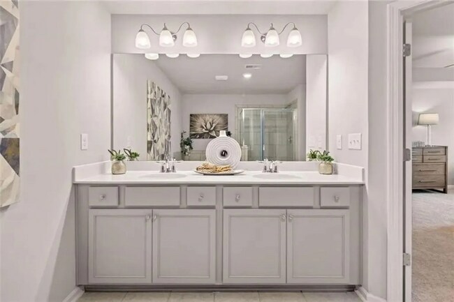 Building Photo - 3369 The Way Pl