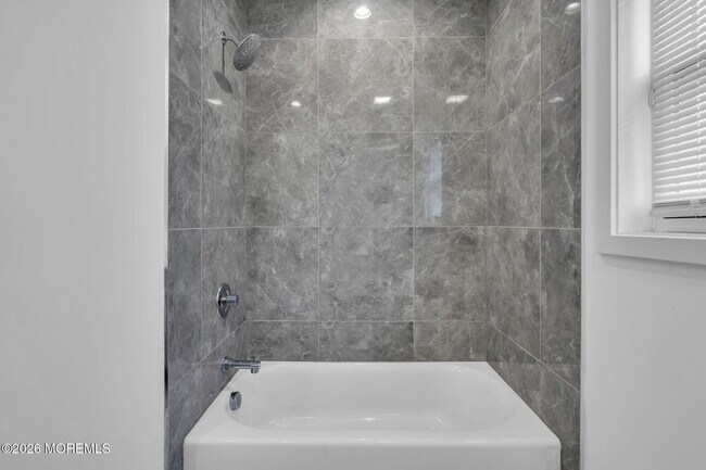 Building Photo - 45 Borden Ave