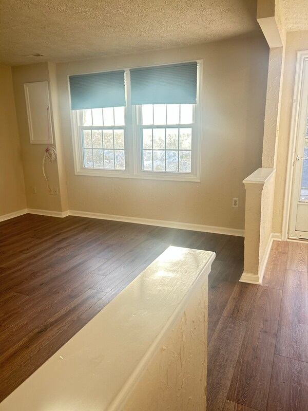 Building Photo - 6781 Brace Ct