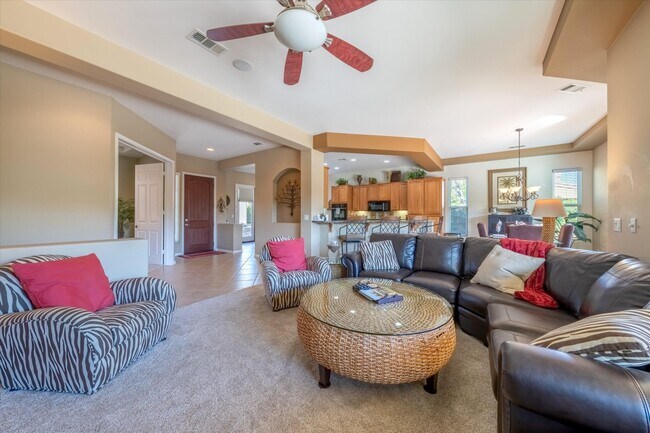 Building Photo - 52274 Shining Star Ln