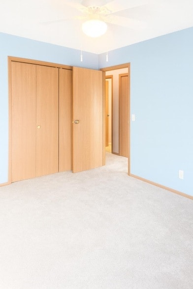 Building Photo - 9 Heights Rd NE