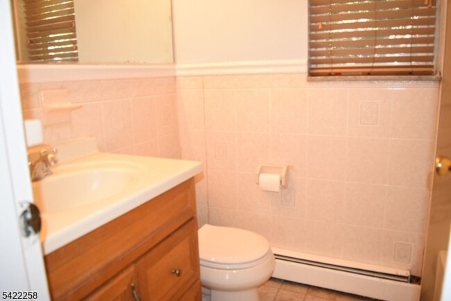 Building Photo - 2467 New Jersey 10 Unit 2B