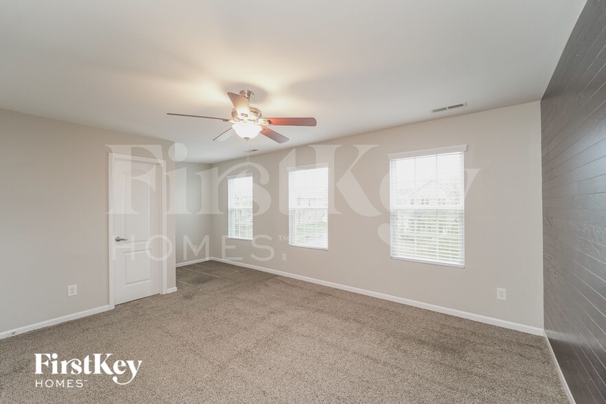 Building Photo - 8739 Balsam Bay Rd