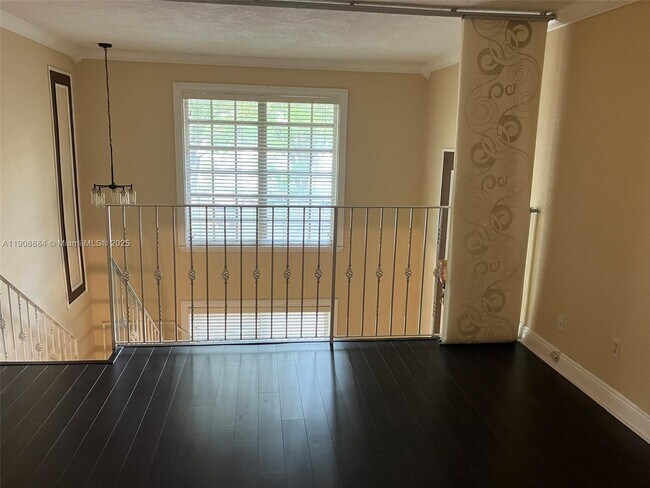 Building Photo - 8500 SW 109th Ave