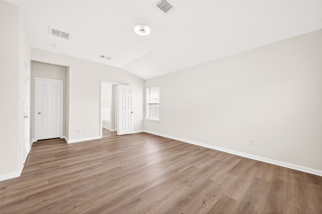 Building Photo - 2806 Powell Springs Ct