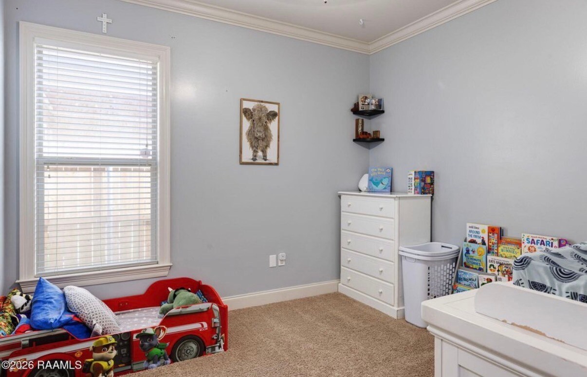 Building Photo - 300 Overbrook Dr