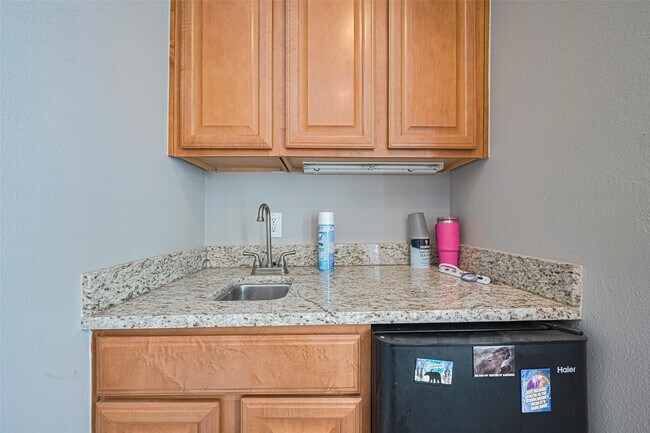 Building Photo - 24 Versante Ct