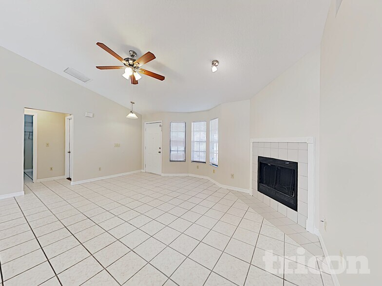 Building Photo - 2543 Hendricks Terrace