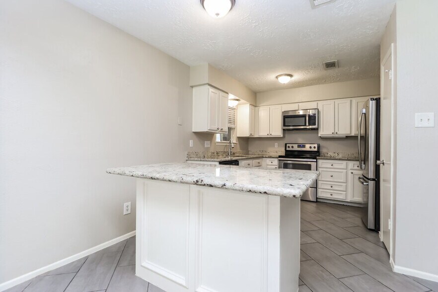 Building Photo - 4503 Tylergate Dr