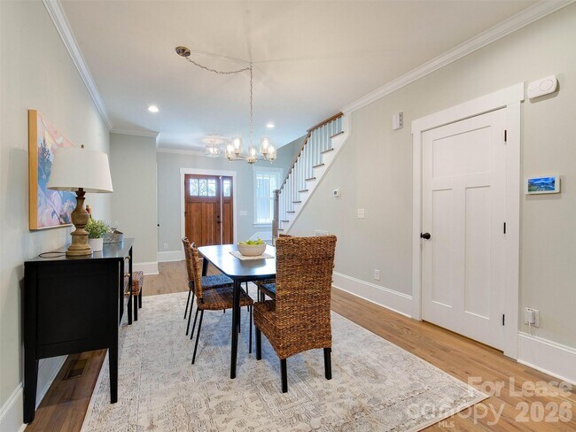 Building Photo - 326 State St