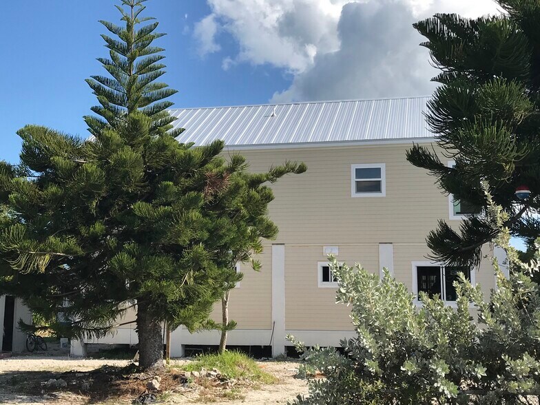 Building Photo - 129 Cunningham Ln