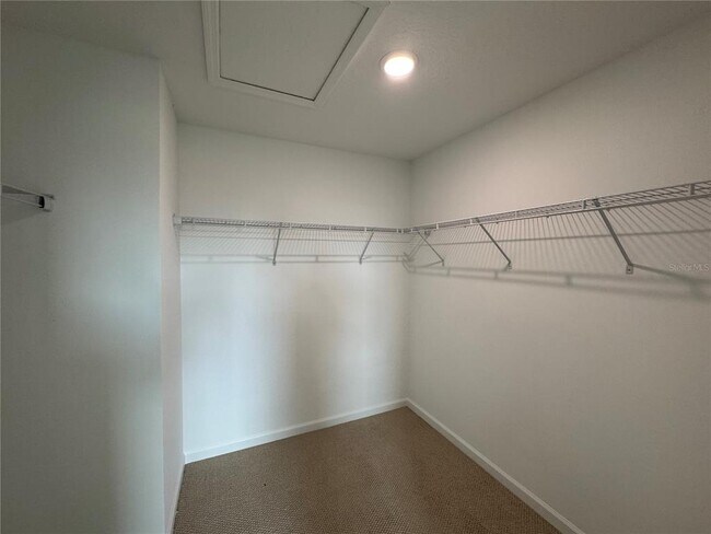 Building Photo - 1667 Eaglehurst Ln