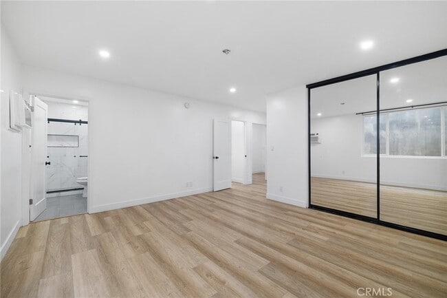 Building Photo - 17000 Burbank Blvd