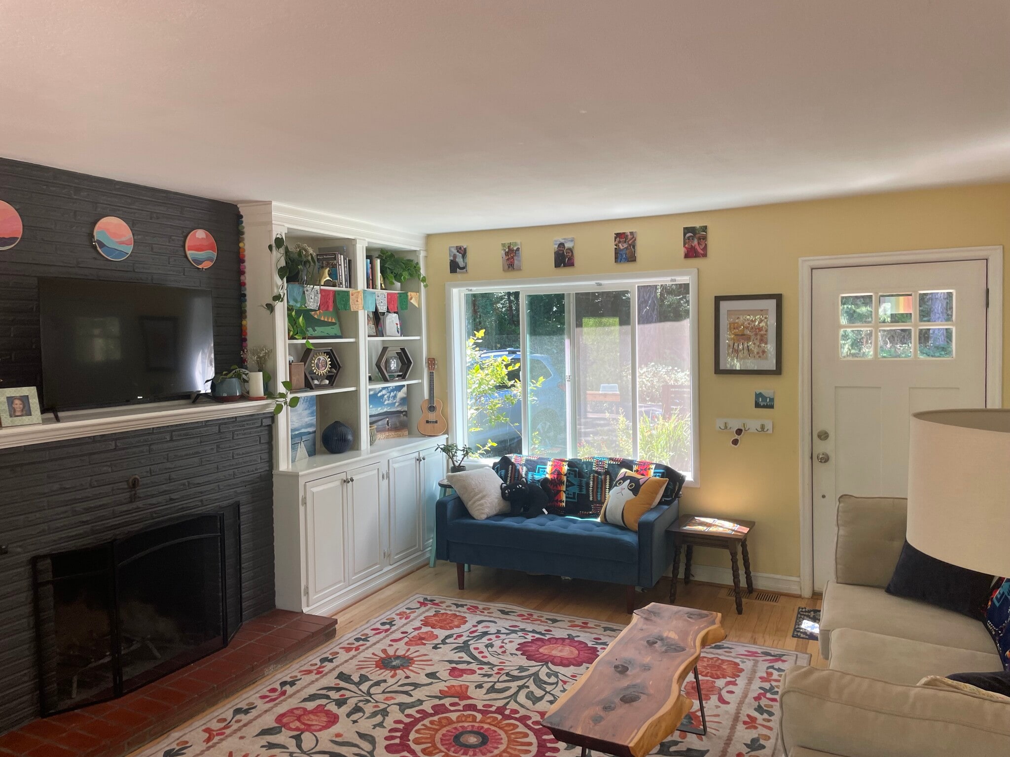 living room - 4017 SW Fairvale Dr